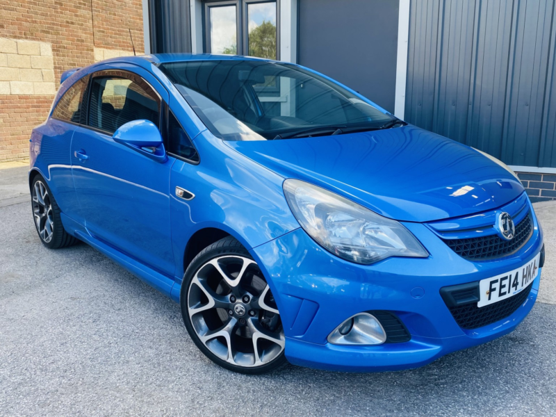 2014 Vauxhall Corsa 1.6 T 16v Vxr in Blue — image 1