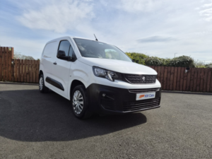 2022 Peugeot Partner