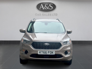 2017 Ford Kuga 2.0 Tdci Vignale in Brown — image 4