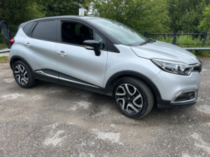 2015 Renault Captur 0.9 Dynamique S Nav Tce 90 in Silver — image 2