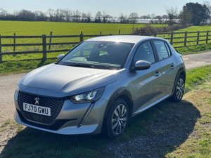 2020 Peugeot E-208 50kwh Active Auto 5dr in Silver — image 3