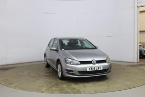 2014 Volkswagen Golf 1.6 Tdi Bluemotion Tech Se Euro 5 (s/s) 5dr in Silver — image 3