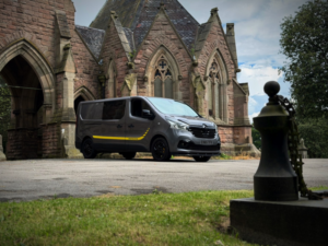 2015 Renault Trafic 1.6 Crew Van Ll29 Energy Dci 140 Sport in Grey — image 4