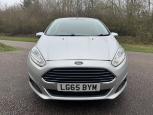 2015 Ford Fiesta 1.3 Zetec in Silver — image 2