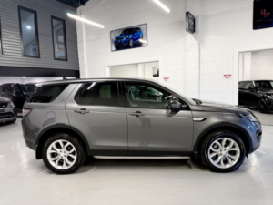 2015 Land Rover Discovery Sport 2.2 Sd4 190bhp Hse Auto in Grey — image 6