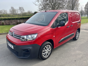 2021 Citroen Berlingo 1.5 Bluehdi 1000 Enterprise M Pro Euro 6 Ulez in Red — image 2