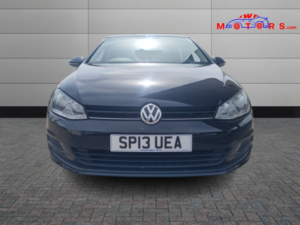 2013 Volkswagen Golf 1.2 Tsi Bluemotion Tech S in Black — image 2