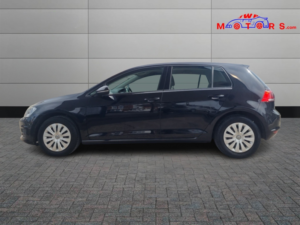 2013 Volkswagen Golf 1.2 Tsi Bluemotion Tech S in Black — image 4