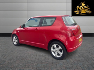 2007 Suzuki Swift 1.5 Glx in Red — image 5