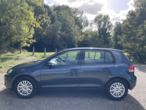 2010 Volkswagen Golf 1.2 Tsi S 5 Door in Blue — image 4