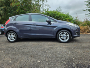 2014 Ford Fiesta 1.3 Zetec in Grey — image 5