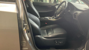 2015 Lexus Nx 2.5 300h Luxury E-CVT 4WD Euro 6 (s/s) 5dr in Silver — image 3