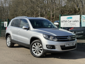 2013 Volkswagen Tiguan 2.0 Tdi Bluemotion Tech Se SUV 5dr Diesel DSG 4WD Euro 5 (s/s) (140 Ps) in Multicolour — image 1