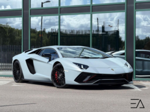 2017 Lamborghini Aventador