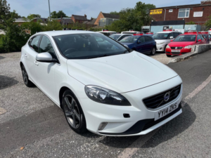 2014 Volvo V40 1.6 D2 R-Design Euro 5 (s/s) 5dr in White — image 4