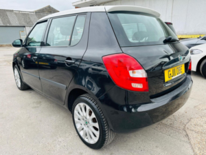 2011 Skoda Fabia 1.2 Tsi Elegance DSG Euro 5 5dr in Black — image 3