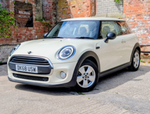 2018 MINI Hatch