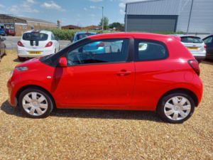 2016 Citroen C1 1.0 Vti Feel Euro 6 3dr in Red — image 4