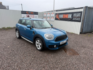 2018 MINI Countryman 2.0 Cooper D SUV 5dr Diesel Auto Euro 6 (s/s) (150 Ps) in Blue — image 2