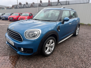 2018 MINI Countryman 2.0 Cooper D SUV 5dr Diesel Auto Euro 6 (s/s) (150 Ps) in Blue — image 4