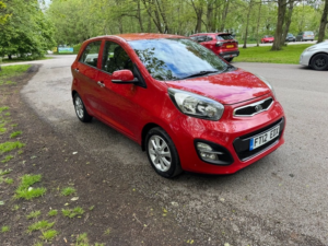 2012 Kia Picanto 2 in Red — image 2