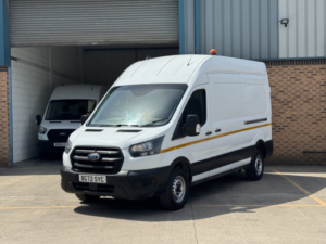 2022 Ford Transit 2.0 Transit Leader Van 350 L3 H3 2.0l Ford Ecoblue 130ps Lwb Rwd 6 Speed Manual in White — image 2