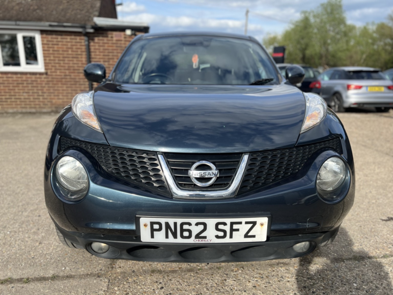 2012 Nissan Juke 1.6 Tekna in Blue — image 1