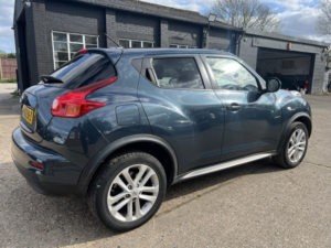2012 Nissan Juke 1.6 Tekna in Blue — image 4
