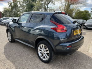 2012 Nissan Juke 1.6 Tekna in Blue — image 6