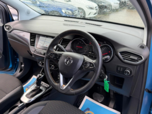 2020 Vauxhall Crossland X 1.2 Turbo Elite Nav Auto Euro 6 (s/s) 5dr in Blue — image 3