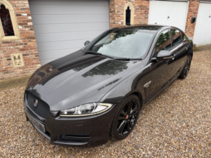 2015 Jaguar Xf 2.2 D R-Sport Black in Grey — image 2