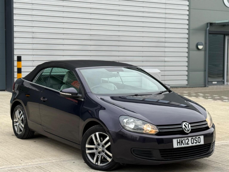 2012 Volkswagen Golf 1.6 Tdi Bluemotion Tech S Cabriolet Euro 5 (s/s) 2dr in Purple — image 1