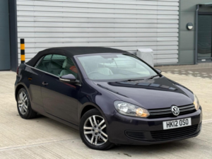 2012 Volkswagen Golf 1.6 Tdi Bluemotion Tech S Cabriolet Euro 5 (s/s) 2dr in Purple — image 5