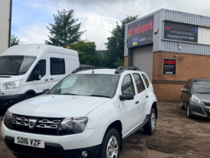 2016 Dacia Duster 1.5 Ambiance Dci 110 4x2 in White — image 3