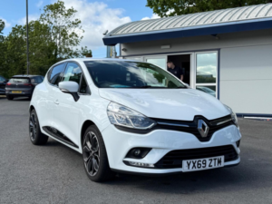 2019 Renault Clio 0.9 Tce Iconic Euro 6 (s/s) 5dr in White — image 5