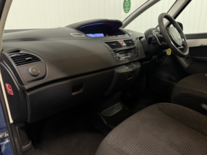 2009 Citroen C4 Picasso 1.6 Hdi Vtr+ in Blue — image 6