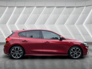 2019 Ford Focus 1.5 Ecoblue St-Line X Auto Euro 6 (s/s) 5dr in Red — image 5