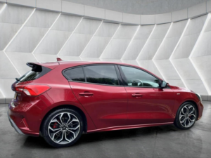 2019 Ford Focus 1.5 Ecoblue St-Line X Auto Euro 6 (s/s) 5dr in Red — image 6