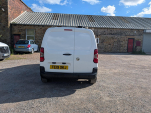 2019 Vauxhall Combo 1.6 Turbo D 2300 Edition L1 H1 Euro 6 (s/s) 4dr in White — image 4