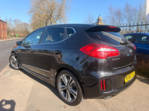 2016 Kia Ceed 1.0 T-Gdi Gt-Line Euro 6 (s/s) 5dr in Black — image 4