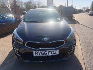 2016 Kia Ceed 1.0 T-Gdi Gt-Line Euro 6 (s/s) 5dr in Black — image 5
