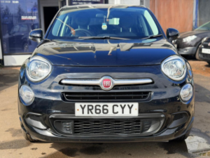 2016 Fiat 500x 1.6 E-Torq Pop Euro 6 5dr in Black — image 2
