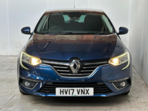 2016 Renault Megane 1.5 Dci Dynamique S Nav Euro 6 (s/s) 5dr in Blue — image 2