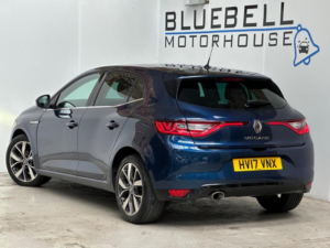 2016 Renault Megane 1.5 Dci Dynamique S Nav Euro 6 (s/s) 5dr in Blue — image 4