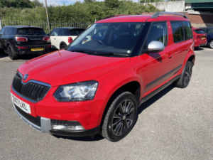 2017 Skoda Yeti 2.0 Tdi Se L Drive in Red — image 2