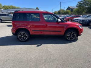 2017 Skoda Yeti 2.0 Tdi Se L Drive in Red — image 5