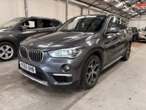 2015 BMW X1 2.0 X1 Xdrive20d Xline in Grey — image 2