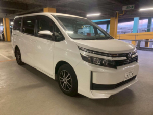 2016 Toyota Voxy