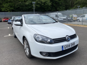 2014 Volkswagen Golf 1.4 Tsi S in White — image 2