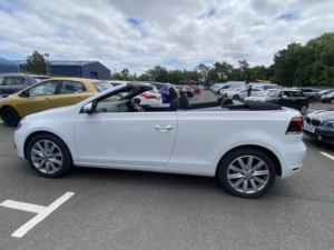 2014 Volkswagen Golf 1.4 Tsi S in White — image 3
